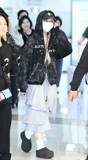 [포토] 비비지 은하 '캐주얼 공항 패션'