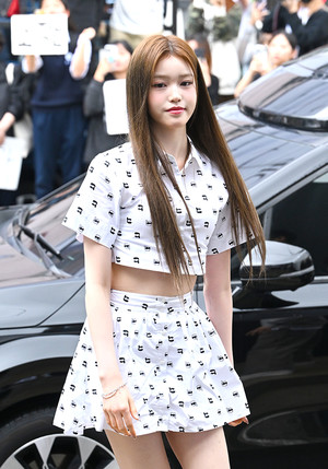 [포토] 이즈나 정세비 '시슨 끄는 미모'