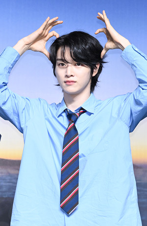 [포토] 라이즈 성찬 '꽃사슴'