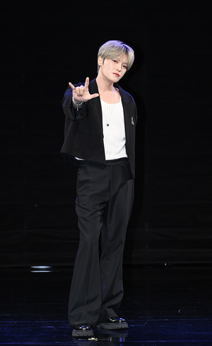 [포토] 김재중 '락스타로 컴백'