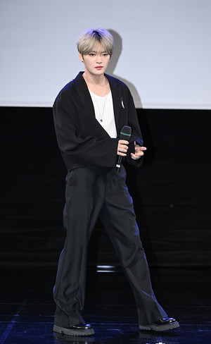 [포토] 김재중 '락스타로 새로운 발걸음'