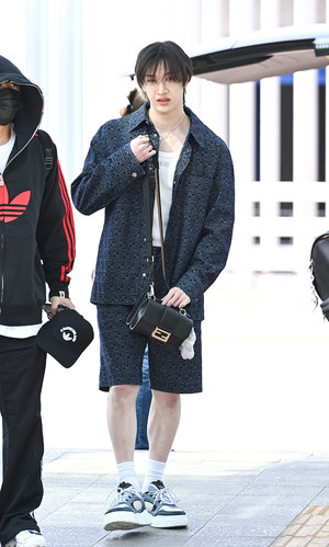 [포토] 스트레이 키즈 방찬 '미주 투어로 출국'