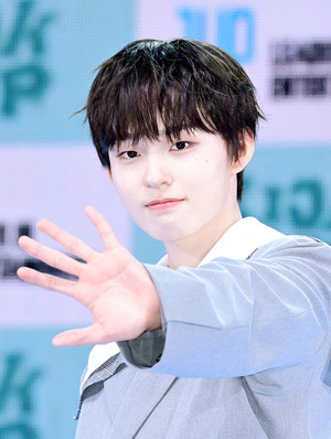 [포토] 킥플립 케이주 '매력적인 입꼬리'