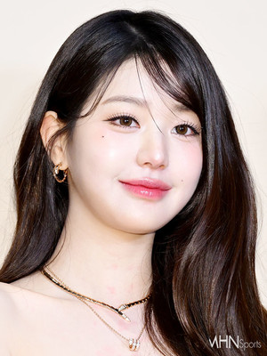 '배상금만 수 억'...'탈덕수용소', 장원영 소속사에도 5000만원 배상 판결