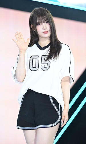 [포토] 유스피어 서유 '반가운 인사'