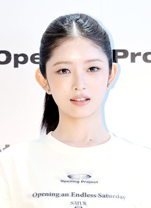 [포토] 아이브 레이 '신비로운 눈빛'