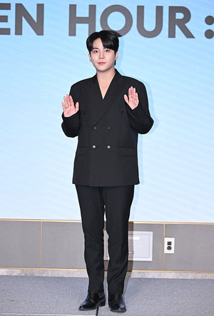 [포토] 에이티즈 종호 '수줍은 인사'