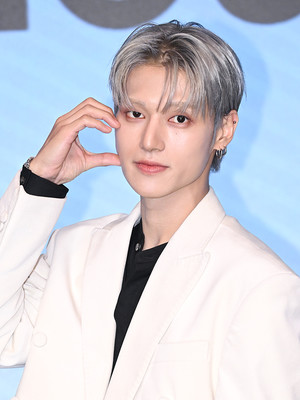 [포토] 에이티즈 우영 '여심 흔드는 하트'