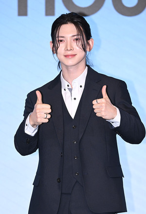 [포토] 에이티즈 여상 '엄지척 비주얼'