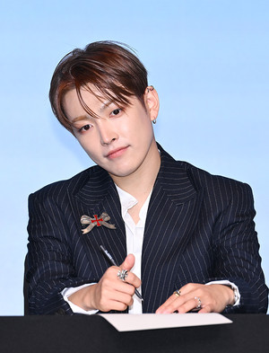 [포토] 에이티즈 홍중 '캡틴 다람쥐'