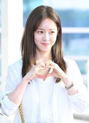 [포토] 한지민 '달콤 하트'