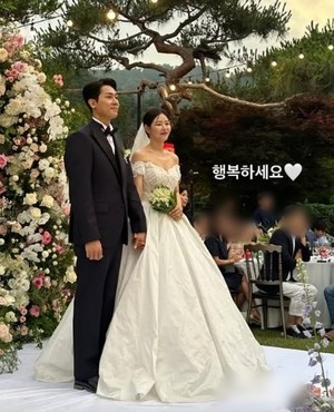 박하나♥김태술, 부부됐다..."국민여배우 시집가는 날"