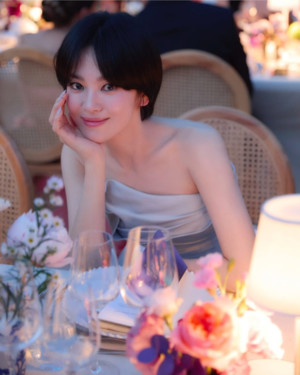 Song Hye-kyo Dazzles at Chaumet Gala with Timeless Elegance