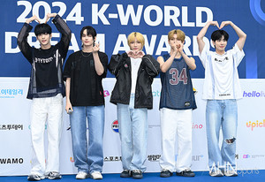투바투, '형' BTS 영광 이었다...'서울가요대상', 최고 앨범상-음원상 동시 수상
