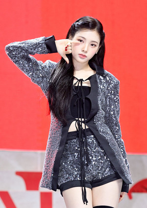[포토] 베이비돈크라이 이현 '당찬 데뷔'