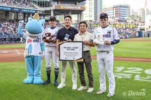 '기록 쌓을 때마다 따뜻한 손길'... NC다이노스, 테디베어 캠페인 실시 - 뉴스 썸네일 이미지