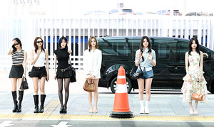 [포토] 베이비몬스터 '아시아투어로 타이베이 출국'