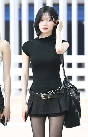 [포토] 베이비몬스터 아사 '새초롬 미모'