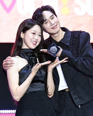 [포토] 김시은-박성훈 '그리웠던 영미와 현주'