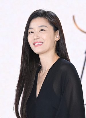 [포토] 전지현 '본투비 여신'
