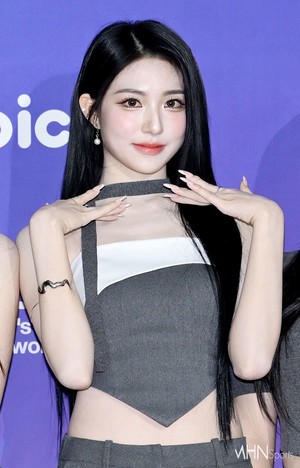 "동의 안 하면 팬 하지마"...트리플에스 신위, '하나의 중국' 옹호→누리꾼 '비난 쇄도'