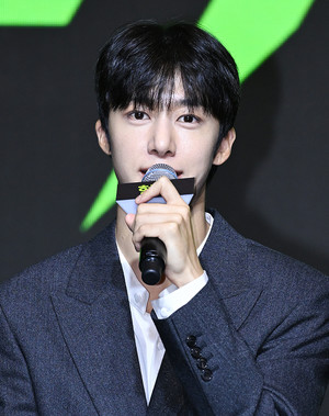 [포토] 몬스타엑스 형원 '여심 흔드는 미남'