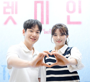 [포토] '렛미인' 안승균-권슬아, 무대 밖에서도 '찰떡 호흡'