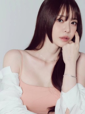 서유리, '전남편' 최병길 PD 채무 해명에..."당신 유학 빚, 페라리 구입 비용 아니냐"