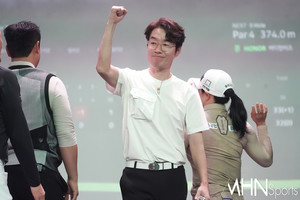 Remembering Song Young-kyu: A Life Center Stage and Off