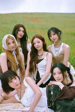 PURPLE KISSの突然の解散、K-POP業界に残した問いとは
