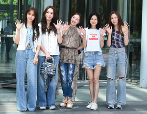 [포토] 베이비복스 '반가운 인사'