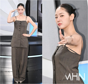 Soyou Stuns with 10kg Weight Loss and Transformed Style at 'Hidden Eye' Anniversary