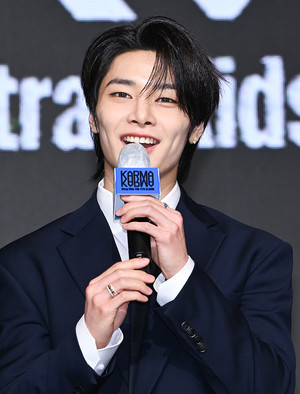 [포토] 스트레이 키즈 아이엔 '모든 영광은 스테이 덕분'