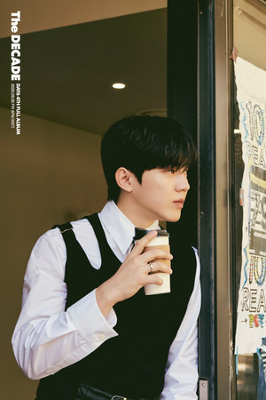 DAY6 도운, 청초한 컴백 티저 ‘10주년 앨범’ 기대감 고조♥