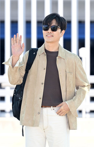 [포토] 박희순 '어쩔 수가 없는 멋짐'