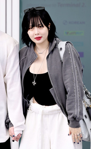 현아 공항패션 전신