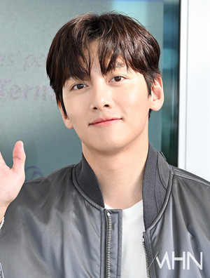 지창욱, 감탄 나오는 잘생김 '연휴에 눈호강 제대로' [MHN영상]