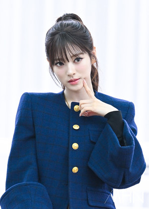 미야오 안나, 심플하게 그냥 예뻐 '모던룩에 열일하는 미모' [MHN영상]