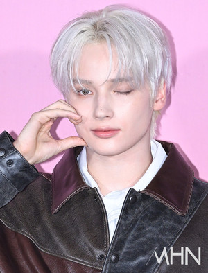 TXT 휴닝카이, '술집서 여성'과 목격담에 직접 '등판'..."아는 지인, 걱정할 일 없다"