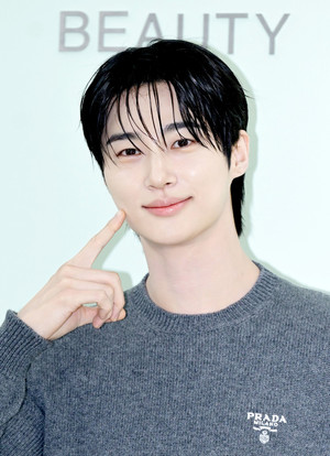 변우석, 훈훈한 피지컬과 비주얼 '청순문짝남'[MHN영상]