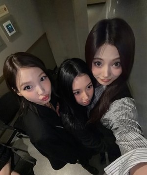 '10주년' 트와이스 쯔위, 팬들에 감사 전했다..."식스틴 투표 덕에 데뷔, 아직도 생생해"
