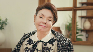 故 김수미 사망 1주기...'아들' 신현준 AI 재회→'며느리' 서효림 기부, 여전히 '생생'