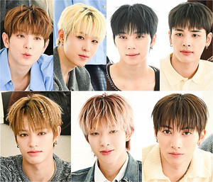 JYP 신인 그룹 '넥스지' 인터뷰 현장