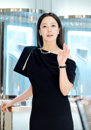 [포토] 김희선 '여신의 인사'