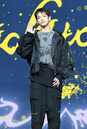 [포토] 앤팀 하루아 '한국에서 만나는 토냥이'