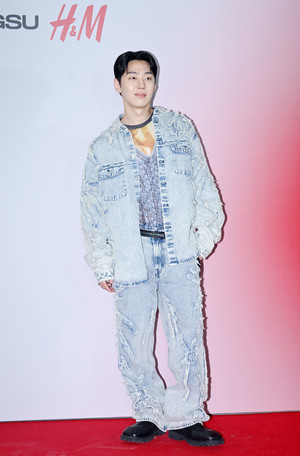 [포토] 그레이 '성수동 나들이'