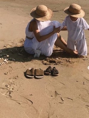 문가비, '정우성 子' 근황 공개하더니 결국...하루만 댓글창 '폐쇄'