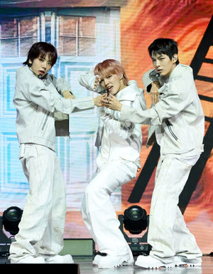 [포토] 아홉 '자신감 넘치는 무대'