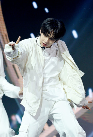 [포토] 아홉 제이엘 '카리스마 필리핀 프린스'