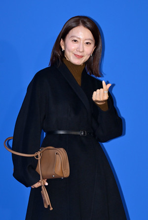 [포토] 김희애 '특급 하트야'